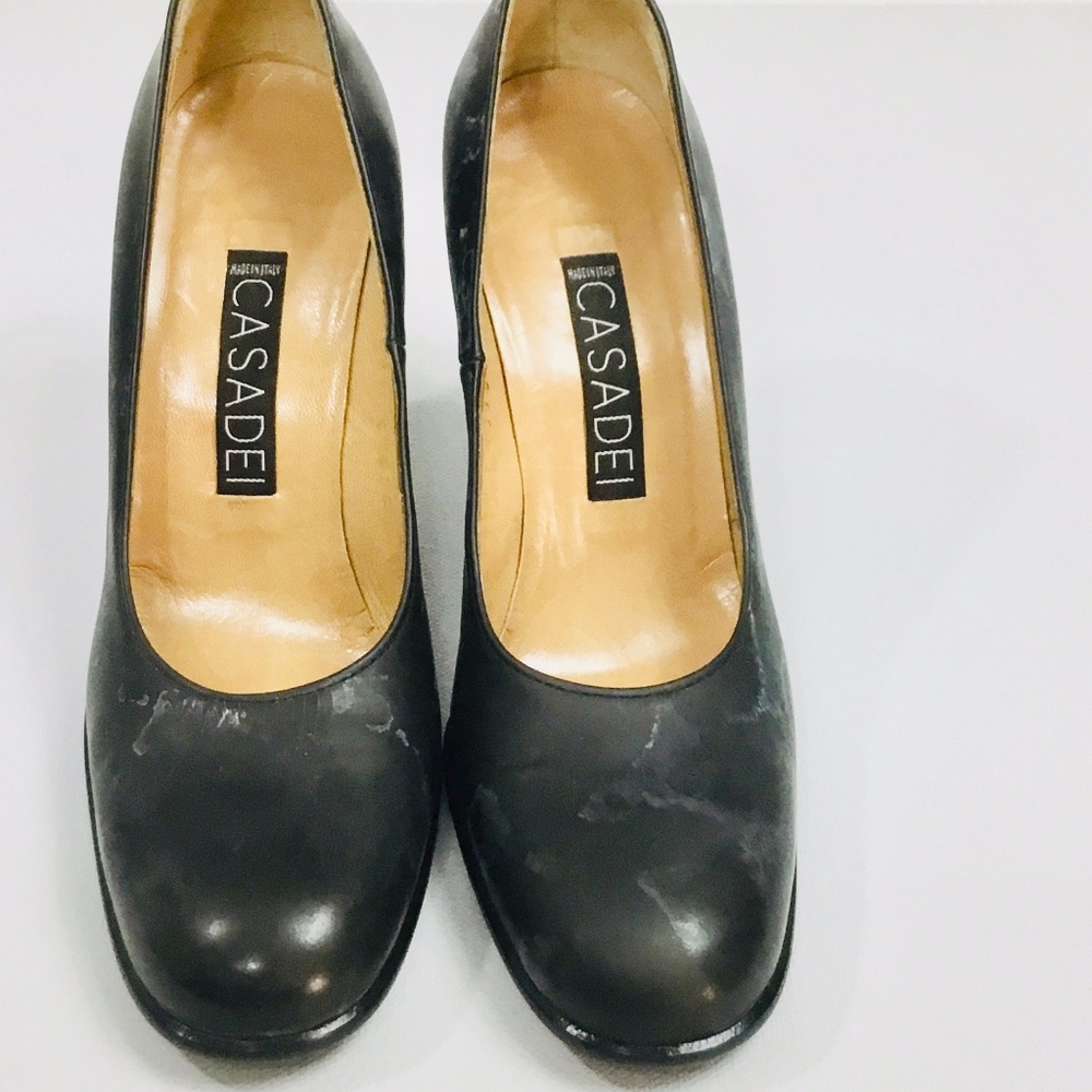 Casadei navy pumps